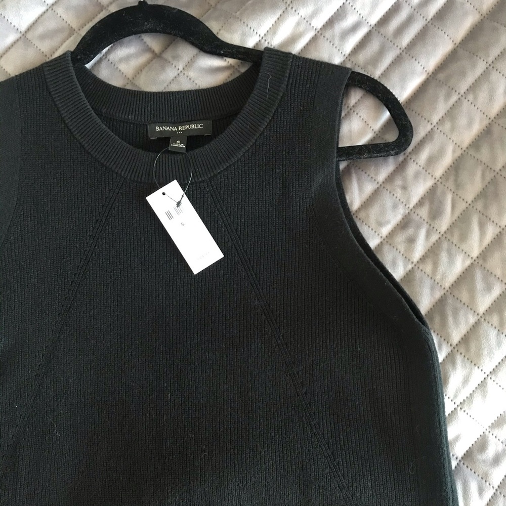 NWT Banana Republic Sweater Vest